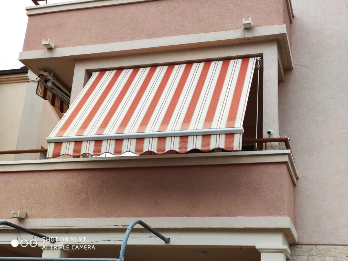 Apartment Svrco Žaborić Eksteriør billede