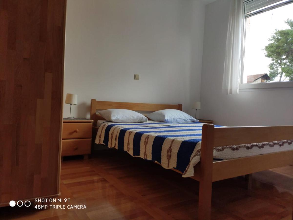 Apartment Svrco Žaborić Eksteriør billede