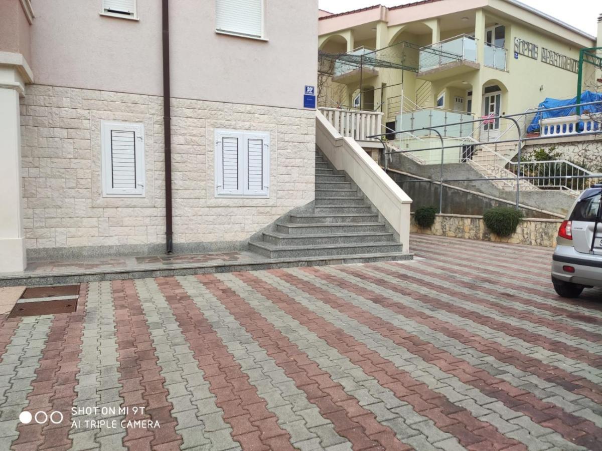 Apartment Svrco Žaborić Eksteriør billede